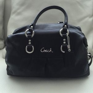 Authentic- Coach Leather doctor's bag (small)