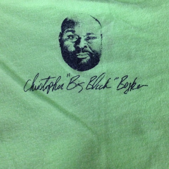 Big black t-shirt - Picture 2 of 2