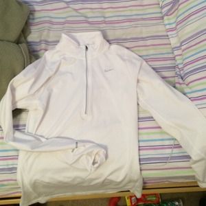 white nike long sleeve