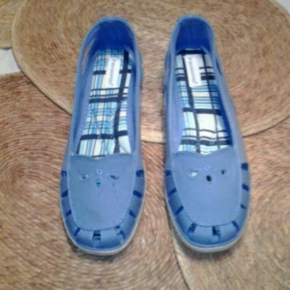 Fabric slip on shoes