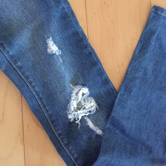 Distressed Denim - Picture 2 of 4