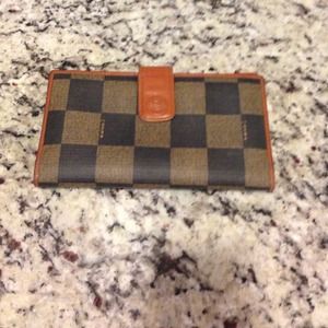 Vintage fendi wallet