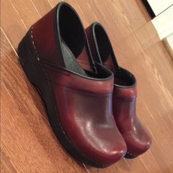 Dansko clogs size 38