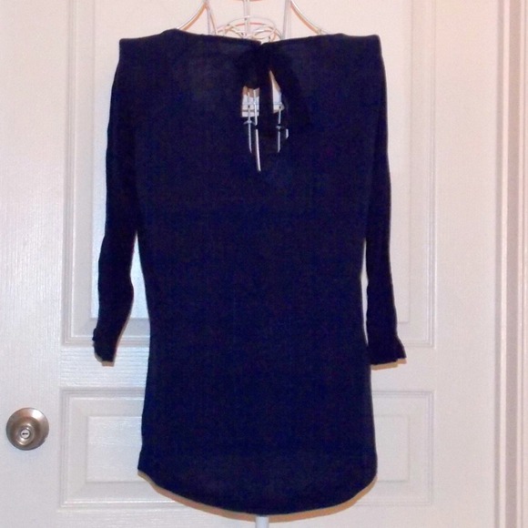 Navy aerie Top