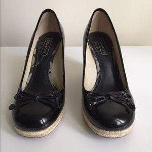 Beautiful Coach Black Patent Leather Wedges sz 6