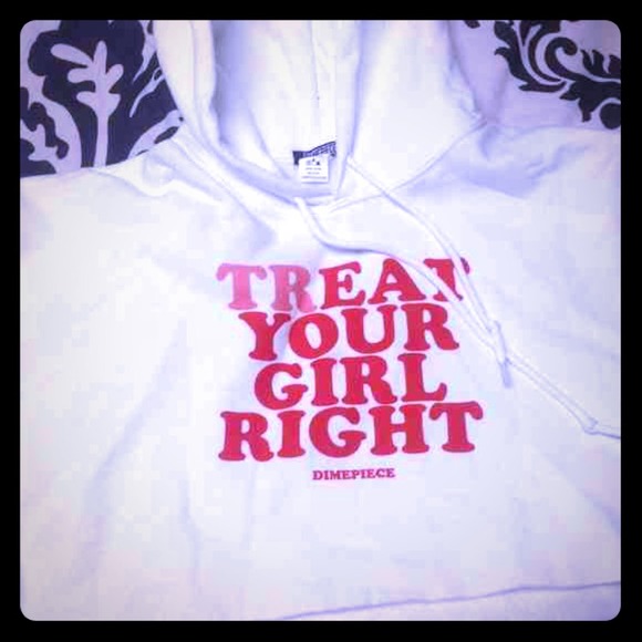 Treat Your Girl Right Hoody😏😍😍