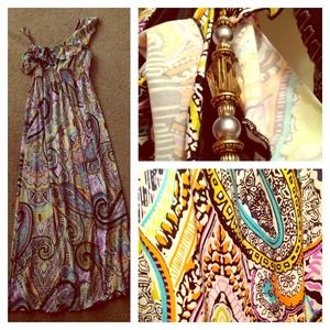 Gorgeous maxi dress with crystal strap