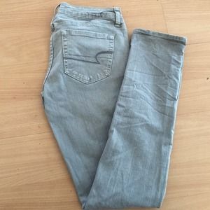 American eagle gray jeans size 6