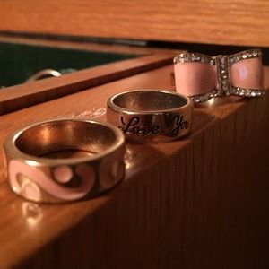 ❌sold❌ ring bundle