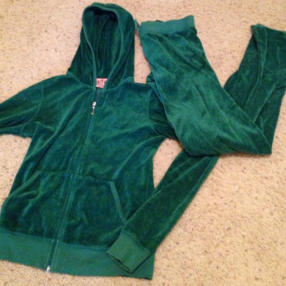 emerald green tracksuit