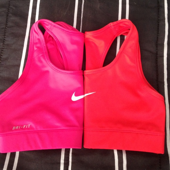 Red Nike Pro Sports Bra
