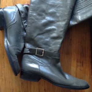 Grey leather back zip tall boots 8.5 Matisse