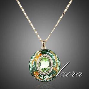 18K Gold Plated Stellux Austrian Crystal Necklace!