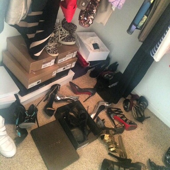 Extreme shoe sale coming!!!!!