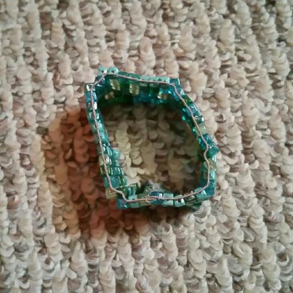 Nwot turquoise bracelet - Picture 2 of 2