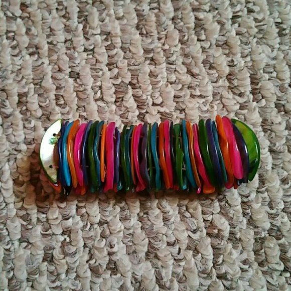 Colorful shell bracelet - Picture 1 of 2