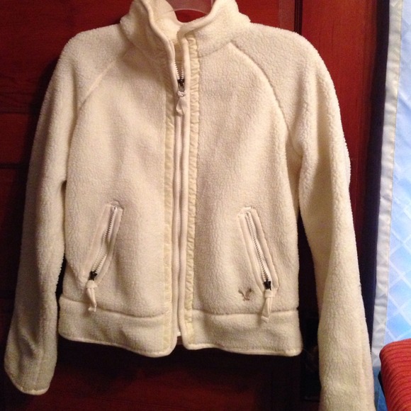 American Eagle fleecy jacket.