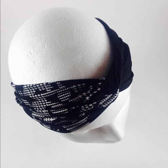 Turban Black and Mixed White - Picture 2 of 3