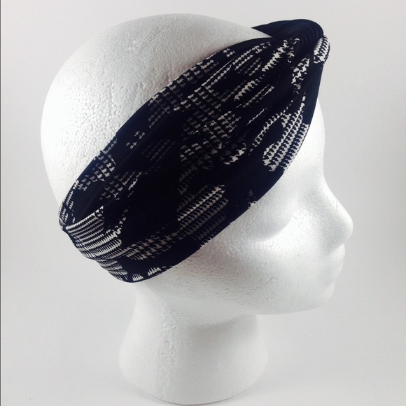 Turban Black and Mixed White - Picture 3 of 3