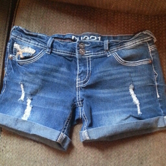 Rue 21 shorts!!
