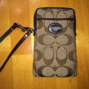 Authentic* Coach signature wristlet wallet