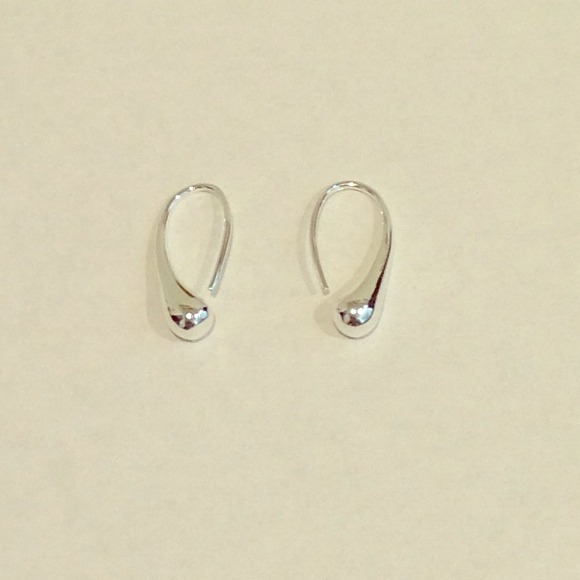 Silver Tear Drop Earrings