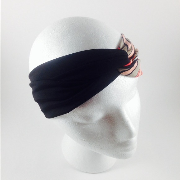 Turban Black and Mixed Red/Pink/Beige Print