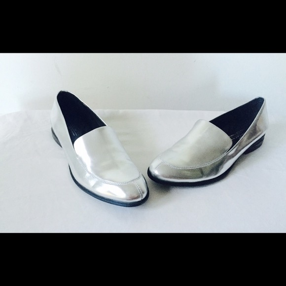 🔴❤️SOLD🔴❤️ silver sharks - Picture 2 of 4