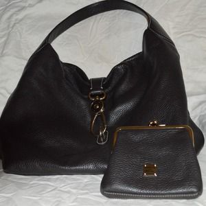 Dooney & Bourke Bundle