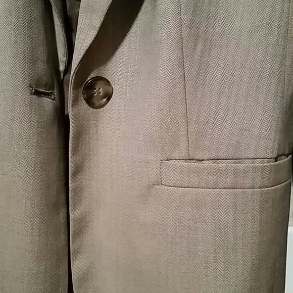 Blazer - Picture 3 of 8