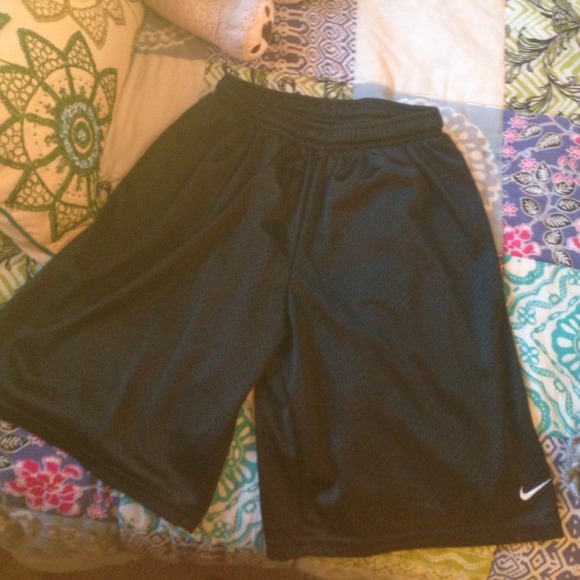 Nike athletic shorts (basketball shorts)