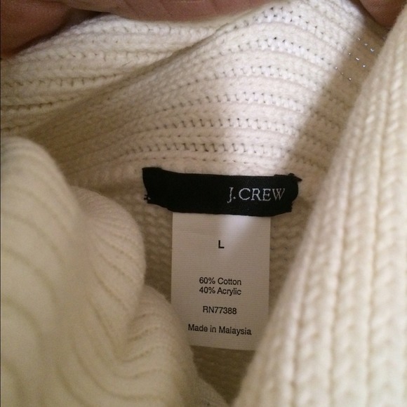 Off White Cotton Knit Sweater - Picture 3 of 4