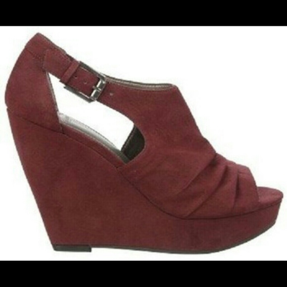 Burgundy Wedges