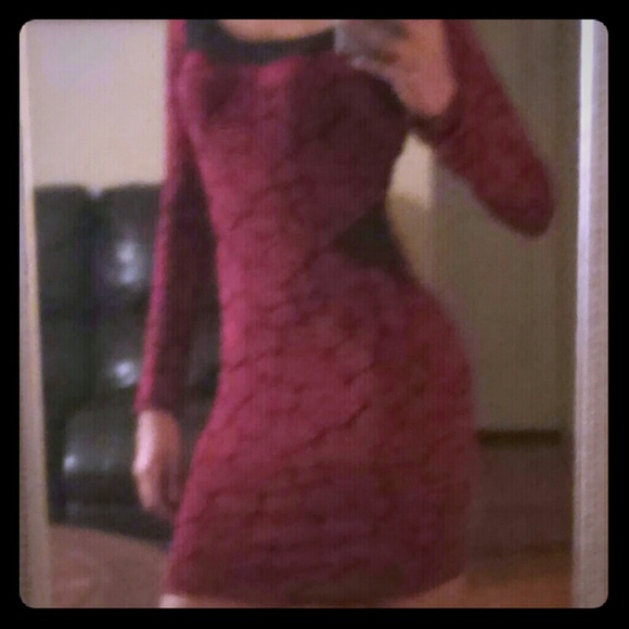 Hottt - Picture 1 of 4