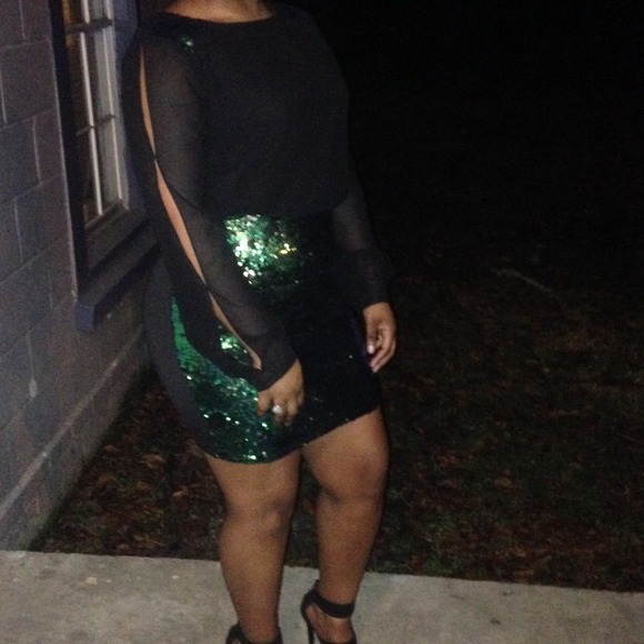 black , greenish/turqouise sparkly bottom front .