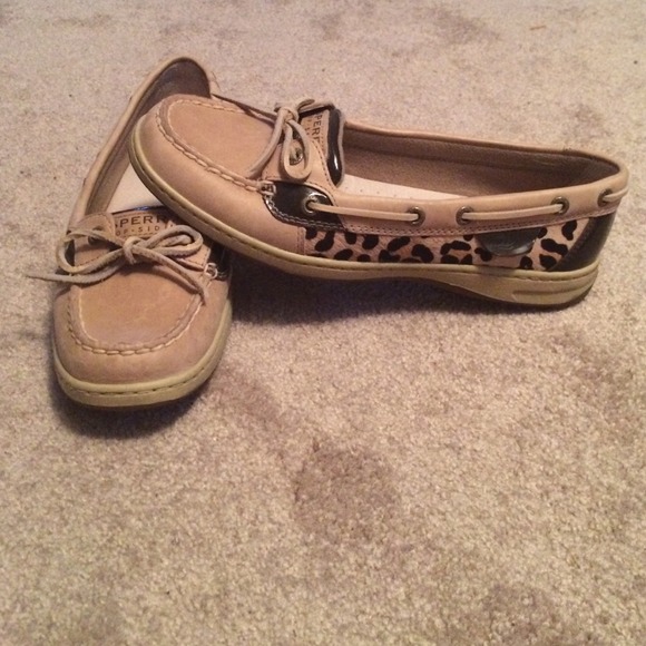 Leopard angelfish boat shoe