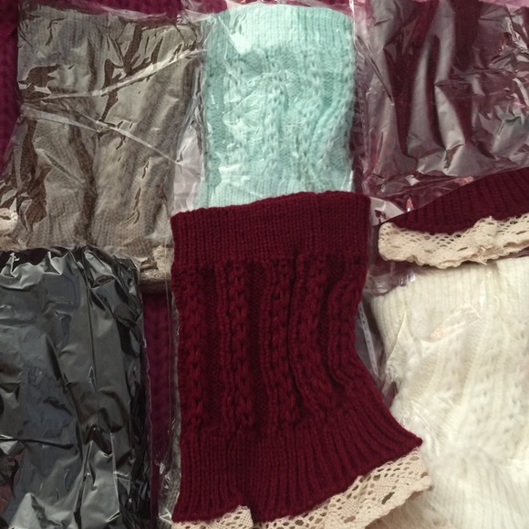 Bundle of (6) brand new short leg warmers.