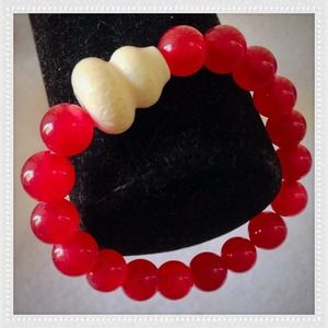 RED AGATE STRETCH BRACELET