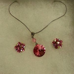 Necklace and pierced earings