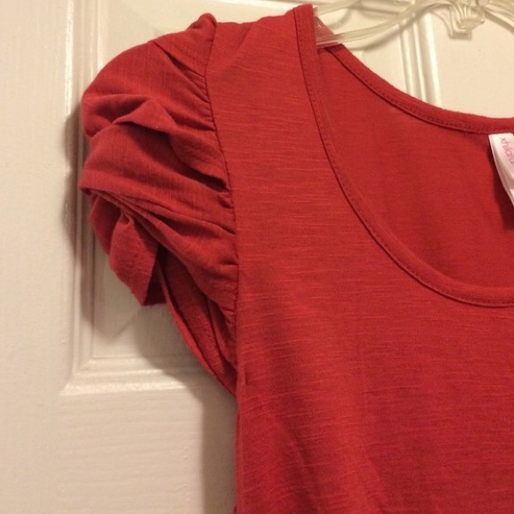 Xhilaration Red w/ Woven Detail on Sleeves TShirt