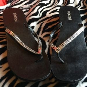 Women Black sandals...