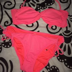 Victoria Secret coral bikini set