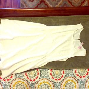 White dress! 👗🎀