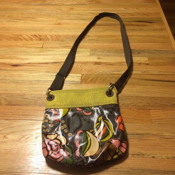 Fossil cross body!