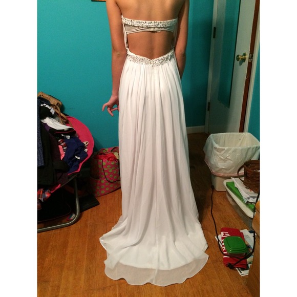 Prom Dress - Picture 2 of 4