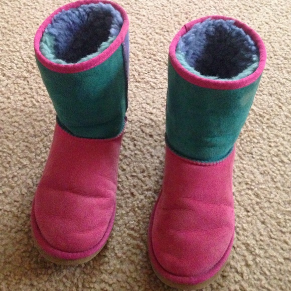uggs - Picture 4 of 4