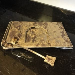 Large Galian NY clutch
