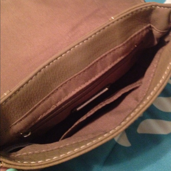 Purse🌸 - Picture 2 of 4