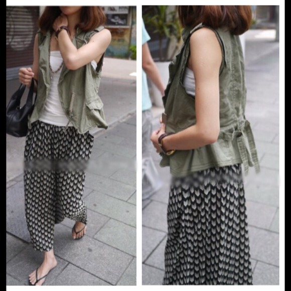 🚫SOLD🚫Brand New Military Crop Vest - Picture 4 of 4