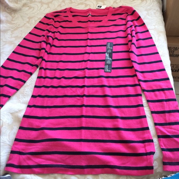 Pink and black long sleeves by gap